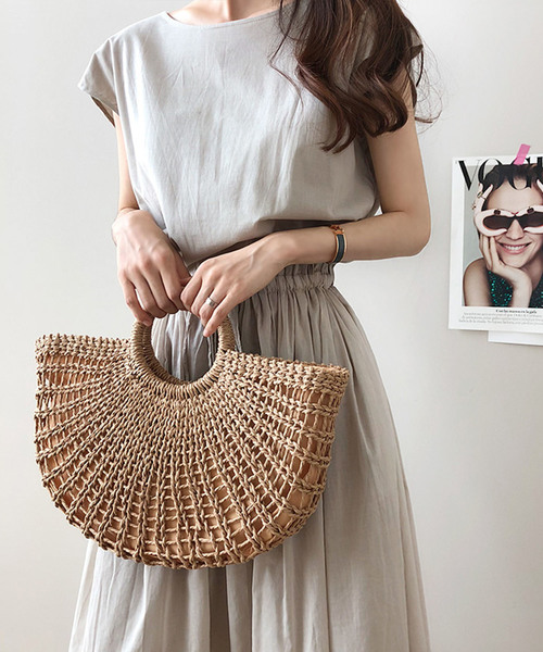 ABITOKYO(アビトーキョー)の「麻ライク マキシワンピース(ワンピース・レディース・アイボリー/ブラック系その他/ブラック/カーキ/キャメル/ダークグリーン/ベージュ系その他/ブラック×ホワイト・FREE)」の19枚目の写真