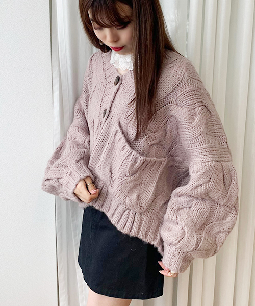 apres jour(アプレジュール)の「ポケット付きケーブルVカーデ【ZOZOTOWN限定アイテム】(カーディガン/ボレロ・レディース・ベージュ/カーキ/モカ/ラベンダー・フリー)」の14枚目の写真