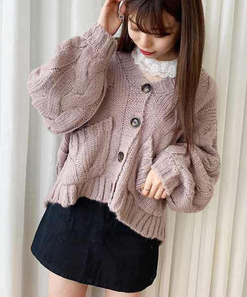apres jour(アプレジュール)の「ポケット付きケーブルVカーデ【ZOZOTOWN限定アイテム】(カーディガン/ボレロ・レディース・ベージュ/カーキ/モカ/ラベンダー・フリー)」の16枚目の写真
