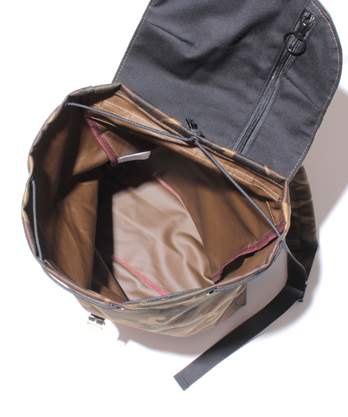 BEAMS BOY（ビームスボーイ）の「BAG'n'NOUN / NAPSAC “CAMO” SPECIAL（バックパック/リュック・レディース・カモフラージュ・ONE SIZE）」の14枚目の写真
