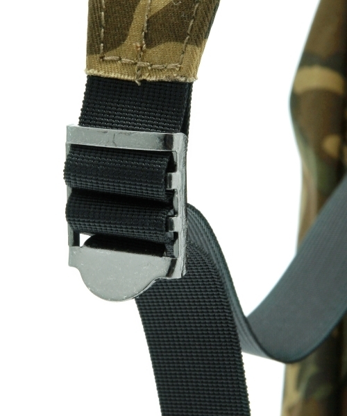 BEAMS BOY（ビームスボーイ）の「BAG'n'NOUN / NAPSAC “CAMO” SPECIAL（バックパック/リュック・レディース・カモフラージュ・ONE SIZE）」の16枚目の写真