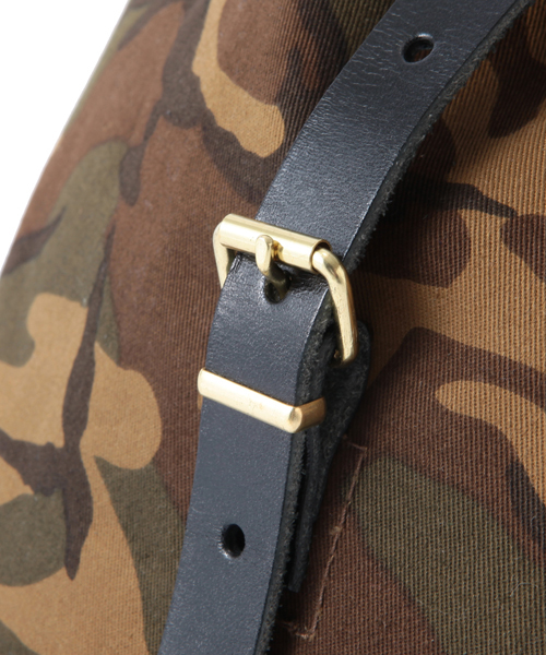 BEAMS BOY（ビームスボーイ）の「BAG'n'NOUN / NAPSAC “CAMO” SPECIAL（バックパック/リュック・レディース・カモフラージュ・ONE SIZE）」の5枚目の写真