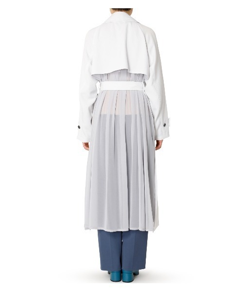 LE CIEL BLEU(ルシェルブルー)の「Asymmetric Trench Coat(トレンチコート・レディース・ホワイト/ベージュ・36)」の11枚目の写真