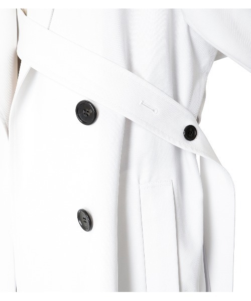 LE CIEL BLEU(ルシェルブルー)の「Asymmetric Trench Coat(トレンチコート・レディース・ホワイト/ベージュ・36)」の14枚目の写真