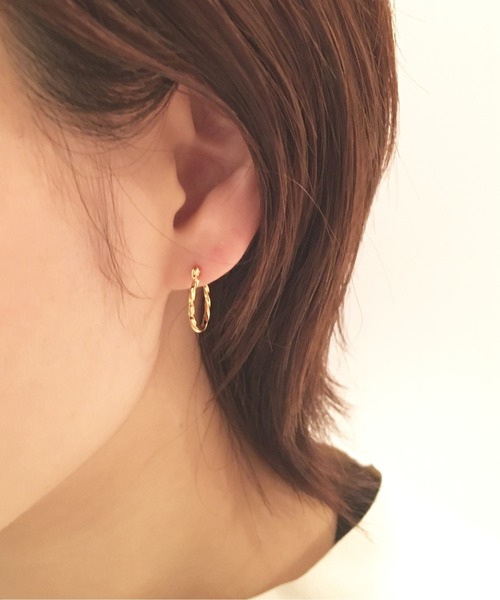 Newport(ニューポート)の「Tiny earrings /silver 925(ピアス(両耳用)・レディース・その他/その他1/その他2/その他3/その他4/その他5/その他6/その他7/その他8/その他9/その他10/その他11/その他12/その他13/その他14/その他15/その他16/その他17・FREE)」の1枚目の写真