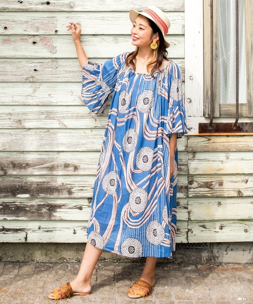 チャイハネ（チャイハネ）の「【チャイハネ】yul アフリカン柄ボリュームスリーブワンピース（ワンピース・レディース・レッド/イエロー/ブルー・FREE）」の3枚目の写真