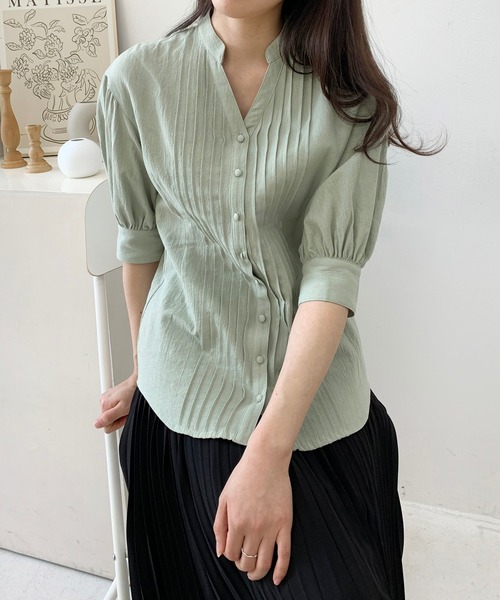 Jewelobe(ジュエローブ)の「ボリュームスリーブピンタックブラウス(シャツ/ブラウス・レディース・ベージュ/ピンク/ブルー/グリーン・FREE)」の1枚目の写真