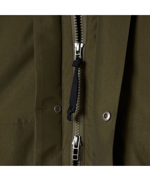 AIGLE(エーグル)の「ダズジャケット(マウンテンパーカー・メンズ・ネイビー/レッド/モスグリーン・M/LL/S/L)」の10枚目の写真