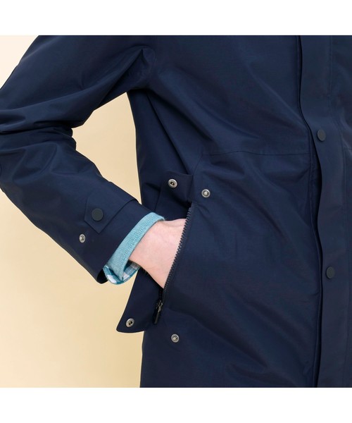 AIGLE(エーグル)の「ダズジャケット(マウンテンパーカー・メンズ・ネイビー/レッド/モスグリーン・M/LL/S/L)」の18枚目の写真