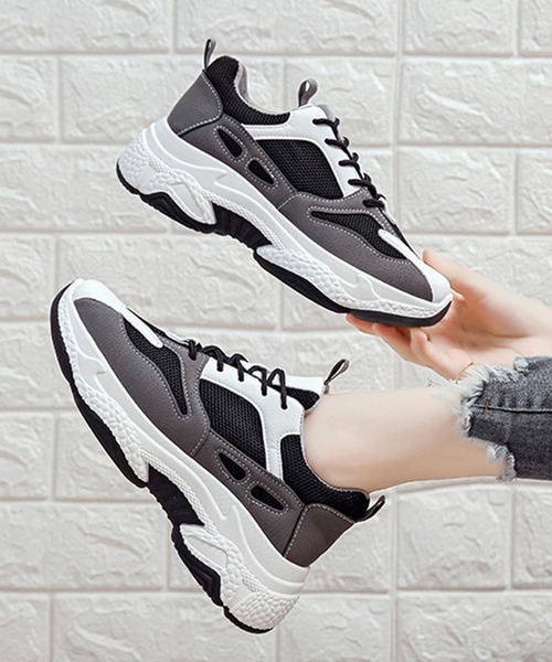 STYLEBLOCK（スタイルブロック）の「ダッドスニーカー（スニーカー・レディース・ホワイト/ブラック・40/36/35/37/38/39）」の2枚目の写真