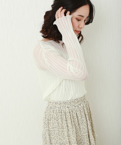 libelle more（リベル モア）の「パワーネットランダムプリーツ　プルオーバー+ボードレーキャミ　セット（Tシャツ/カットソー・レディース・ライトベージュ/ピンク/オフホワイト/ブラック・L/M）」の5枚目の写真