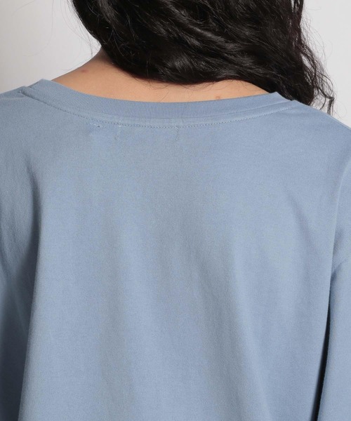 niko and...（ニコアンド）の「[WEB限定]袖タックタックプルオーバー（Tシャツ/カットソー・レディース・ライトブルー/ブラック/オフホワイト/オリーブ・SMALL/MEDIUM/LARGE）」の8枚目の写真