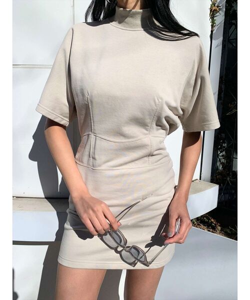 EMODA(エモダ)の「ウエストマークショートワンピース(ワンピース・レディース・グレー/ブラック/ブルー/ベージュ・FREE)」の10枚目の写真