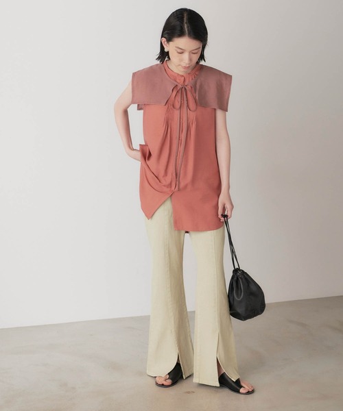 forksy.(フォルクシー)の「【forksy.】デニムピグメント加工スリットフレアパンツ(デニムパンツ・レディース・チャコールグレー/パープル/ブラウン/ブルー/ライトベージュ・FREE)」の10枚目の写真
