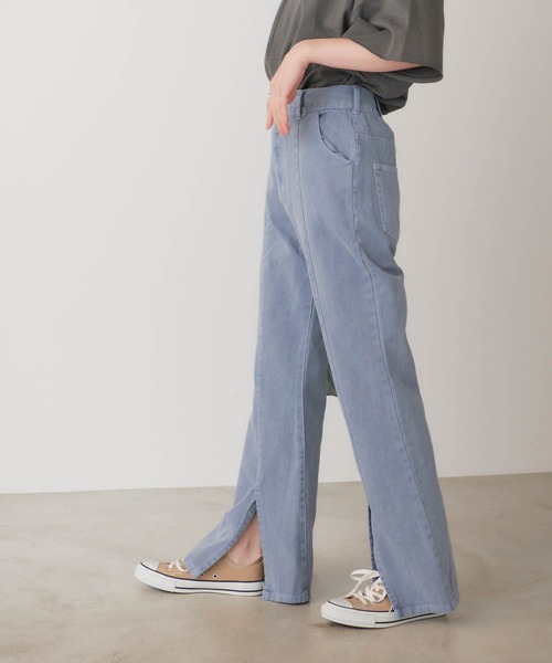 forksy.(フォルクシー)の「【forksy.】デニムピグメント加工スリットフレアパンツ(デニムパンツ・レディース・チャコールグレー/パープル/ブラウン/ブルー/ライトベージュ・FREE)」の18枚目の写真