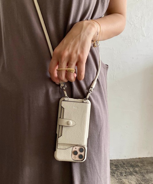 tov（トーヴ）の「【iphone12/12pro対応】ミラーカード付スマホケース（スマホケース/カバー・レディース・ブラック/パープル/アイボリー/グレイッシュベージュ/キャメル/ベージュ/オレンジ/モカ・ONESIZE/FREE）」の2枚目の写真