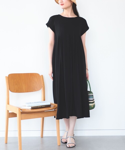 BEAMS HEART（ビームスハート）の「BEAMS HEART / タック フレアワンピース（ワンピース・レディース・ネイビー/オリーブ/オレンジ/ブラウン/ブラック・FREE）」の18枚目の写真