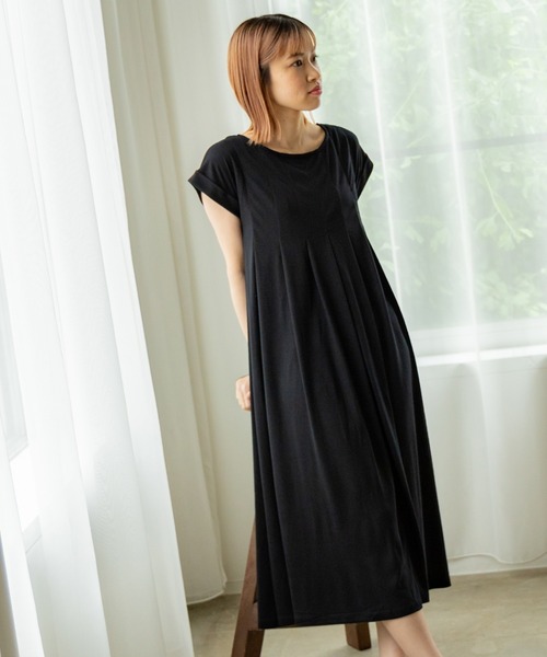 BEAMS HEART（ビームスハート）の「BEAMS HEART / タック フレアワンピース（ワンピース・レディース・ネイビー/オリーブ/オレンジ/ブラウン/ブラック・FREE）」の8枚目の写真