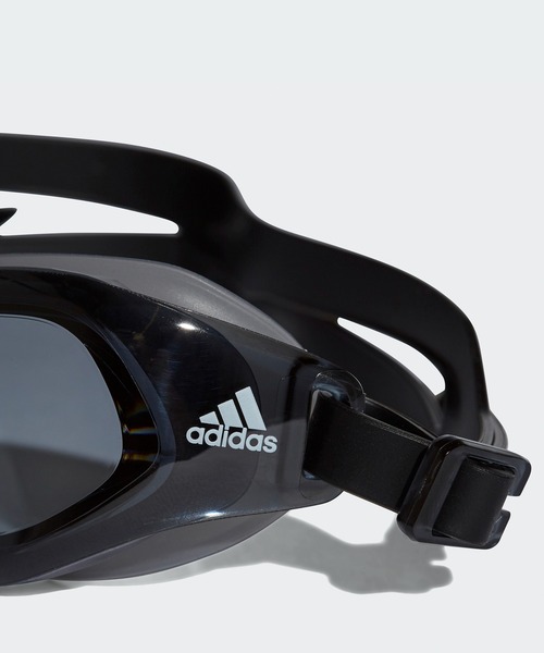 adidas（アディダス）の「persistar フィット アンミラー スイム