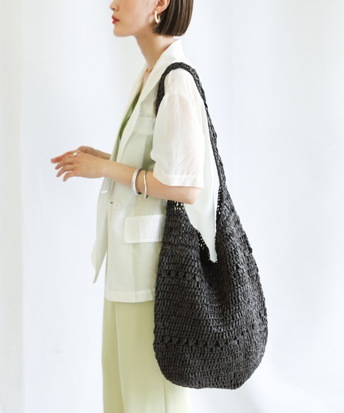 select MOCA(セレクトモカ)の「2021 SS ストローホーボーバッグ(ショルダーバッグ・レディース・ブラック/ベージュ/アイボリー・FREE)」の9枚目の写真
