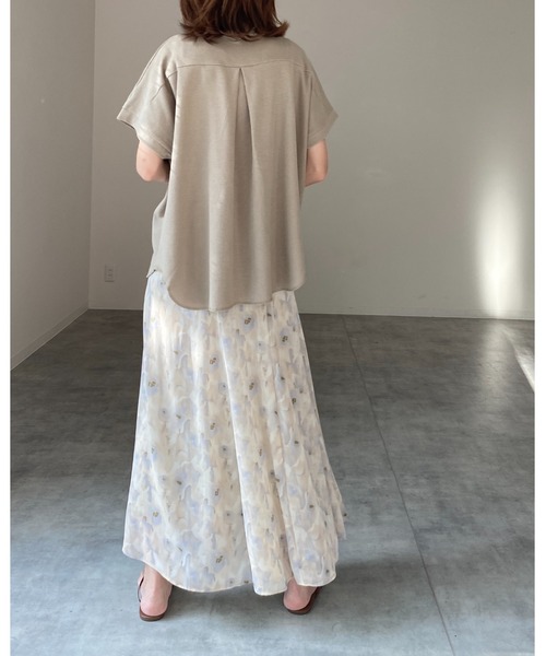 She's Closet(シーズクローゼット)の「Vネック無地コットンワッフル半袖tシャツ(Tシャツ/カットソー・レディース・チャコールグレー/ブラック/オフホワイト/モカ/グレイッシュベージュ・FREE)」の10枚目の写真