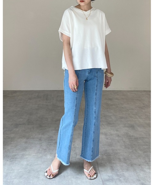 She's Closet(シーズクローゼット)の「Vネック無地コットンワッフル半袖tシャツ(Tシャツ/カットソー・レディース・チャコールグレー/ブラック/オフホワイト/モカ/グレイッシュベージュ・FREE)」の11枚目の写真