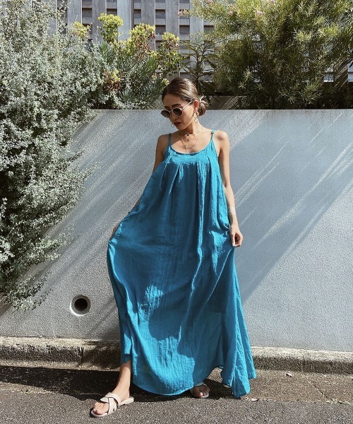 esutoreja（エストレジャ）の「シンプルタックワンピース（ワンピース・レディース・ホワイト/ブルー/ブラック・FREE）」の4枚目の写真