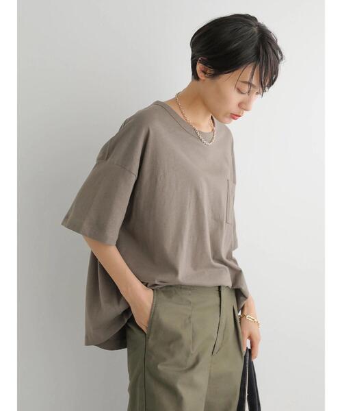 AMERICAN HOLIC(アメリカンホリック)の「ポケット付きゆるカットプルオーバー(Tシャツ/カットソー・レディース・オフホワイト/チャコールグレー/モカ・L/M)」の22枚目の写真