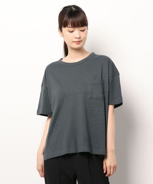 AMERICAN HOLIC(アメリカンホリック)の「ポケット付きゆるカットプルオーバー(Tシャツ/カットソー・レディース・オフホワイト/チャコールグレー/モカ・L/M)」の6枚目の写真