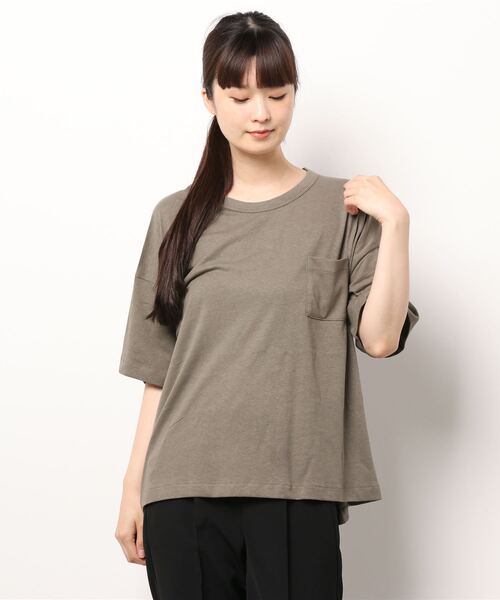 AMERICAN HOLIC(アメリカンホリック)の「ポケット付きゆるカットプルオーバー(Tシャツ/カットソー・レディース・オフホワイト/チャコールグレー/モカ・L/M)」の7枚目の写真