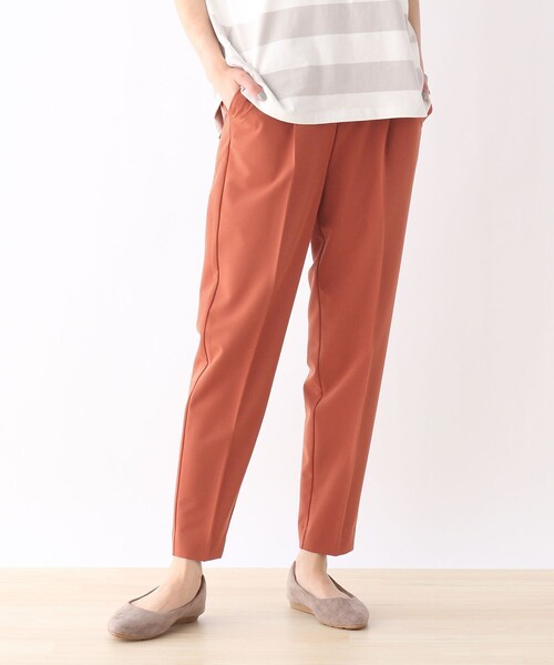 SHOO・LA・RUE（シューラルー）の「◆【SS-3L/標準丈/3Dスキャン】ドライタッチテーパードパンツ（その他パンツ・レディース・グレー系その他2/ブラック/ナチュラル/レンガ・01/03/05/02/04/10/06）」の4枚目の写真