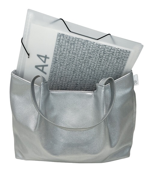 ROOTOTE（ルートート）の「ルートート/LT.ミディアム Workly(ワークリー)-A（ビジネスバッグ・レディース・ブラック/レッド/ピンク/ブルー/グレイッシュベージュ/シャンパン/シルバー・FREE）」の15枚目の写真