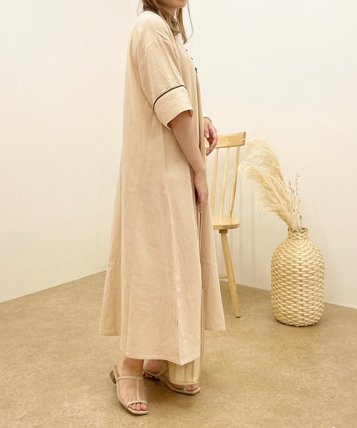 apres jour clair(アプレジュールクレア)の「【apres jour clair】パイピングワンピース【ZOZOTOWN限定アイテム】(ワンピース・レディース・モカ/ベージュ・MEDIUM/SMALL/X-LARGE)」の9枚目の写真