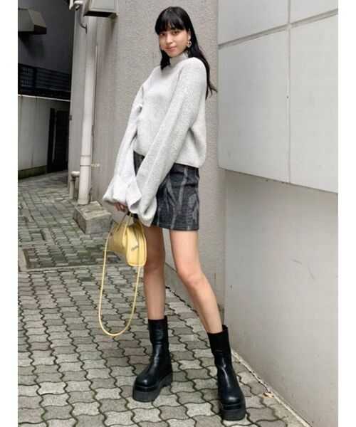 EMODA（エモダ）の「パネルパターンミニスカート（スカート・レディース・グレー/ブラック/イエロー/その他・SMALL/MEDIUM）」の6枚目の写真