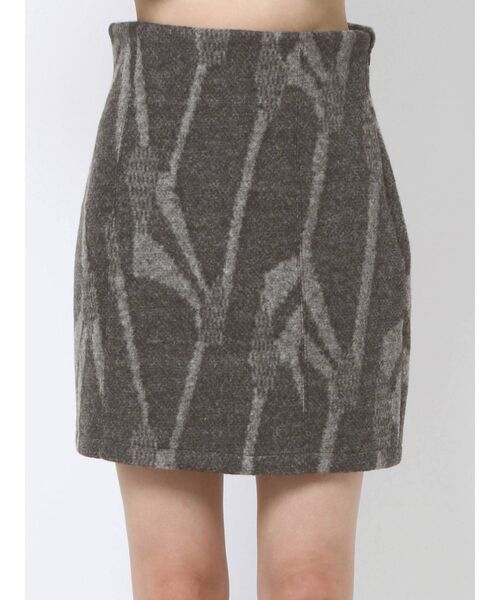 EMODA（エモダ）の「パネルパターンミニスカート（スカート・レディース・グレー/ブラック/イエロー/その他・SMALL/MEDIUM）」の14枚目の写真