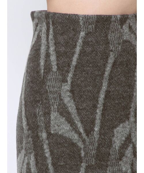 EMODA（エモダ）の「パネルパターンミニスカート（スカート・レディース・グレー/ブラック/イエロー/その他・SMALL/MEDIUM）」の17枚目の写真