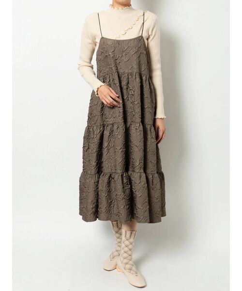 merry jenny（メリージェニー）の「rumpleティアードキャミワンピース（ワンピース・レディース・ブラック/ブラウン/ベージュ・FREE）」の22枚目の写真