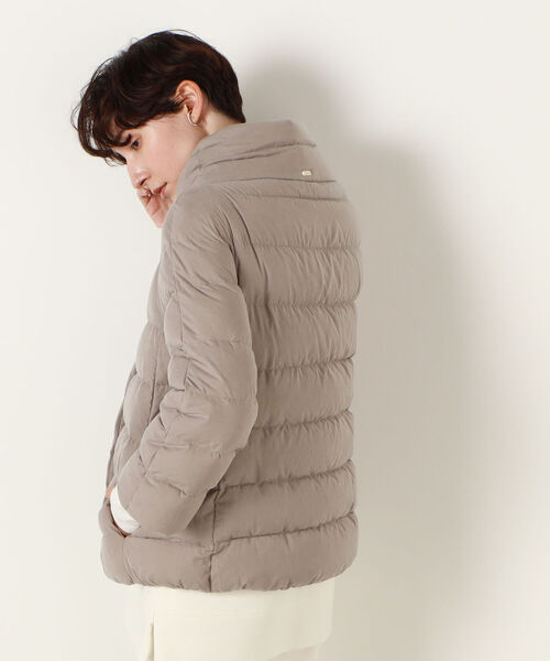 NOLLEY’S（ノーリーズ）の「【HERNO/ヘルノ】ニットグローブ付ダウン EOLO（ダウンジャケット/コート・レディース・グレイッシュベージュ/キナリ・42）」の5枚目の写真