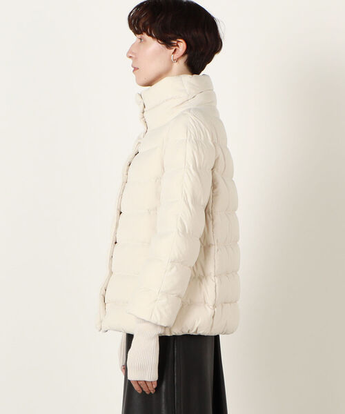 NOLLEY’S（ノーリーズ）の「【HERNO/ヘルノ】ニットグローブ付ダウン EOLO（ダウンジャケット/コート・レディース・グレイッシュベージュ/キナリ・42）」の7枚目の写真