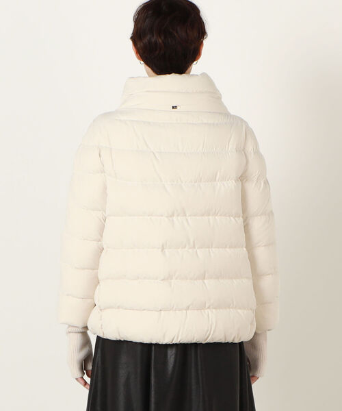 NOLLEY’S（ノーリーズ）の「【HERNO/ヘルノ】ニットグローブ付ダウン EOLO（ダウンジャケット/コート・レディース・グレイッシュベージュ/キナリ・42）」の8枚目の写真