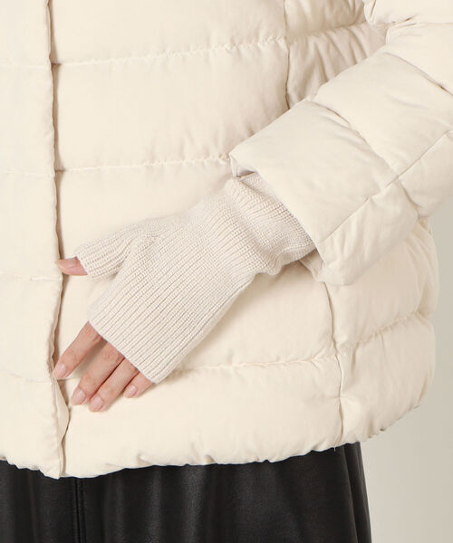 NOLLEY’S（ノーリーズ）の「【HERNO/ヘルノ】ニットグローブ付ダウン EOLO（ダウンジャケット/コート・レディース・グレイッシュベージュ/キナリ・42）」の10枚目の写真