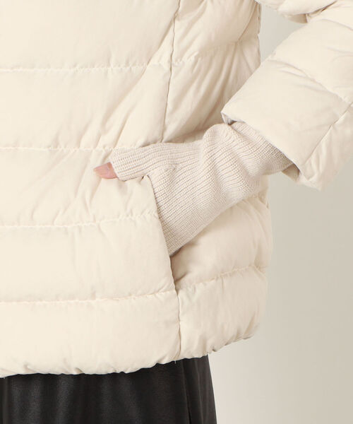 NOLLEY’S（ノーリーズ）の「【HERNO/ヘルノ】ニットグローブ付ダウン EOLO（ダウンジャケット/コート・レディース・グレイッシュベージュ/キナリ・42）」の11枚目の写真