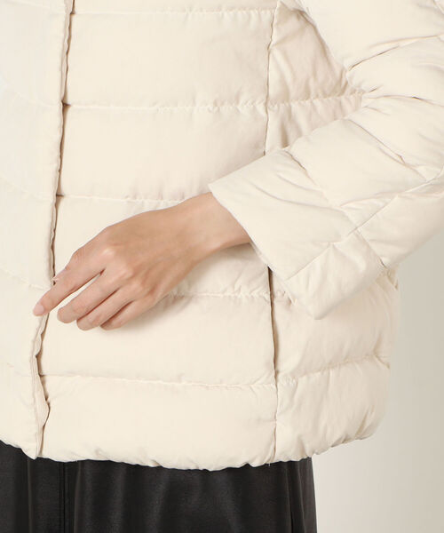 NOLLEY’S（ノーリーズ）の「【HERNO/ヘルノ】ニットグローブ付ダウン EOLO（ダウンジャケット/コート・レディース・グレイッシュベージュ/キナリ・42）」の12枚目の写真