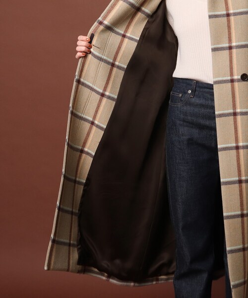 DRESSTERIOR（ドレステリア）の「◆【CLASSY.12月号掲載】ツイードチェックステンカラーコート（ステンカラーコート・レディース・ベージュ系その他2・38/36）」の11枚目の写真