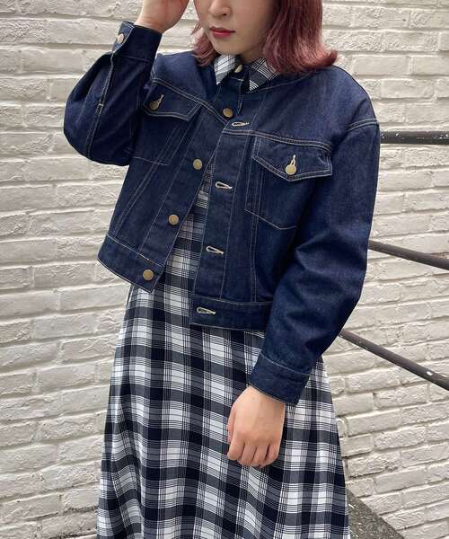 MAJESTIC LEGON(マジェスティックレゴン)の「クルーネックGジャン(デニムジャケット・レディース・ネイビー/アイボリー・SMALL/MEDIUM)」の6枚目の写真