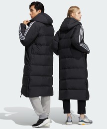 adidas（アディダス）の「スリーストライプス ロングダウン