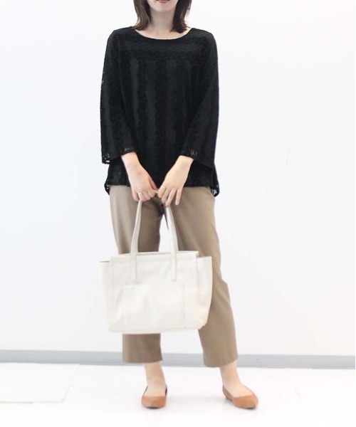 fleur by mint breeze(フルールバイミントブリーズ)の「起毛レース ヨーク切替 ブラウス(シャツ/ブラウス・レディース・ブラック/パープル・LL/3L/4L/5L/M/L)」の9枚目の写真