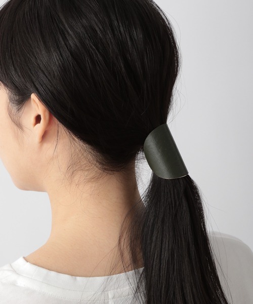 LOWRYS FARM(ローリーズファーム)の「カーブヘアカフ 255217(バレッタ/ヘアクリップ・レディース・ベージュ/グリーン/アイボリー・FREE)」の6枚目の写真