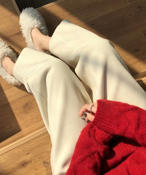 me+em select（ミームセレクト）の「コーデュロイテーパードパンツ（その他パンツ・レディース・アイボリー/モカ/チャコール/ブラウン/ブラック・FREE）」の7枚目の写真
