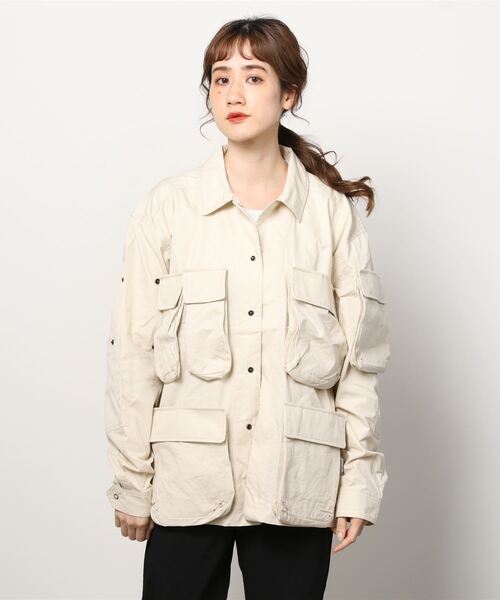 bal（バル）の「【2022春夏】DETACHABLE POCKET FIELD JACKET（カバーオール・レディース・ブラック/サンドベージュ・MEDIUM/LARGE/X-LARGE）」の4枚目の写真